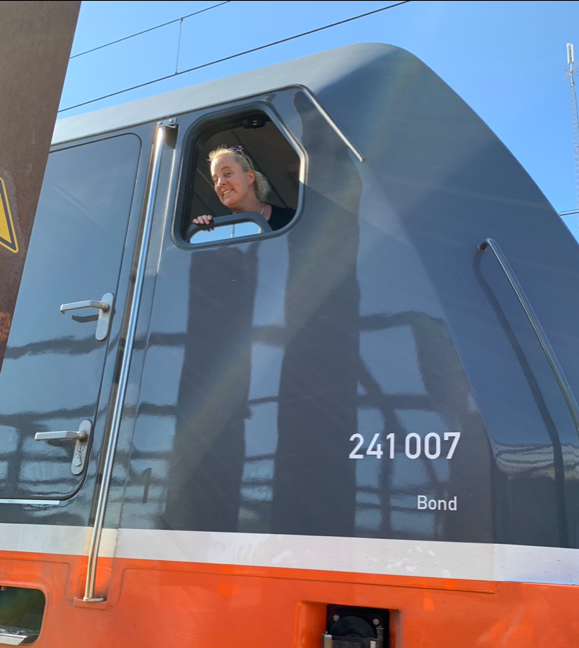 Britt Jensen, från Nordjylland i Danmark, har arbetat som lokförare på Hector Rail i elva år.